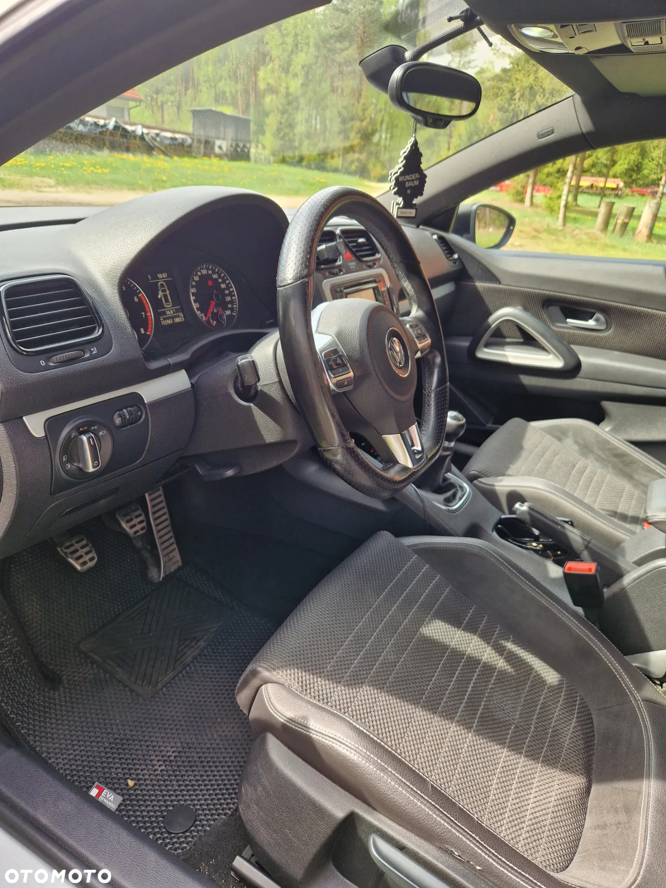 Volkswagen Scirocco 2.0 TSI - 9