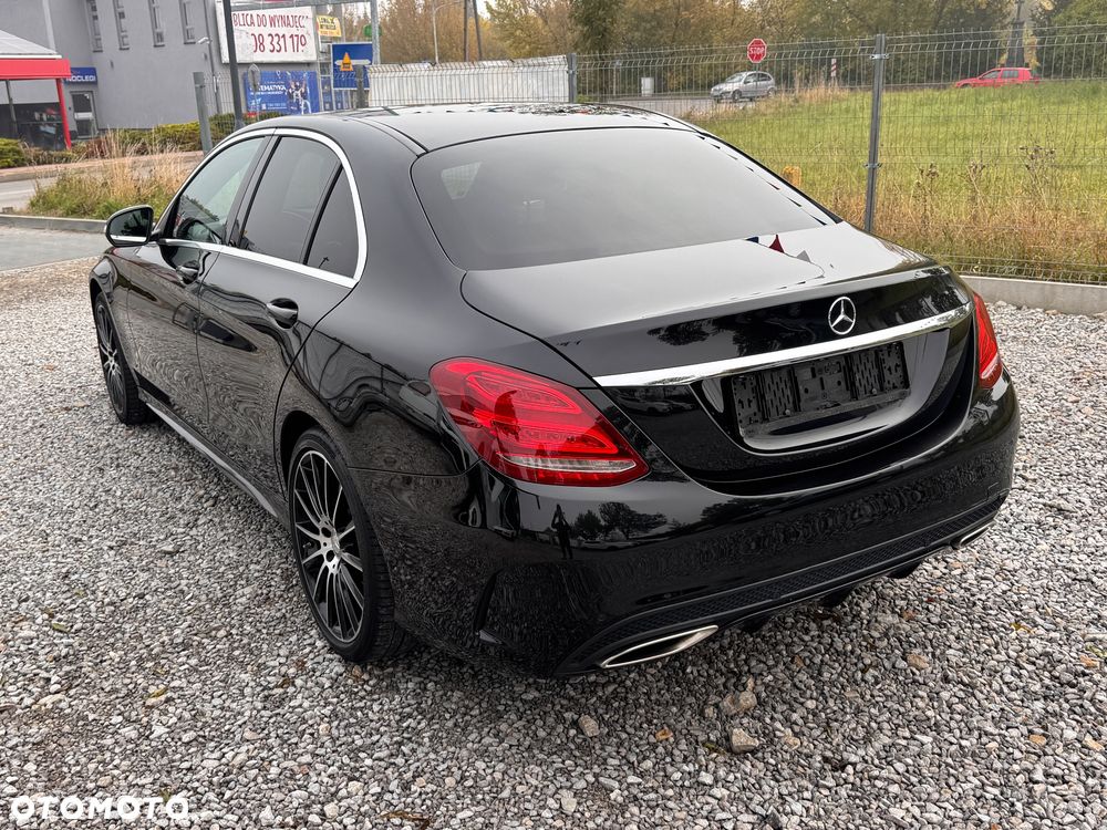 Mercedes-Benz Klasa C 200 7G-TRONIC AMG Line - 3