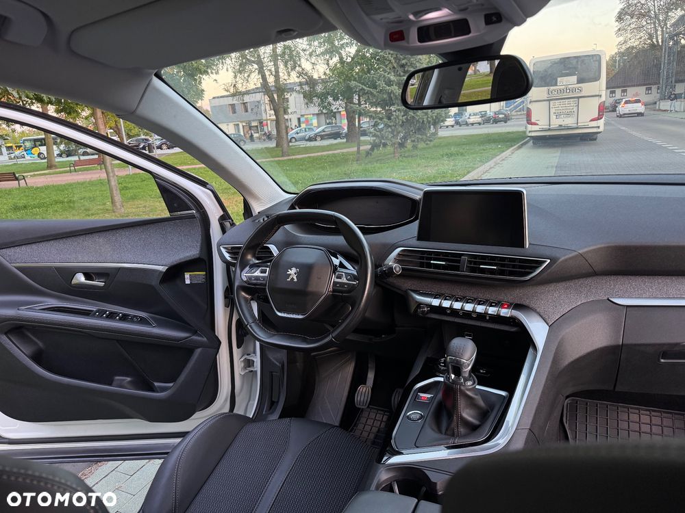 Peugeot 3008 BlueHDi 130 Stop & Start Allure Business-Paket - 34