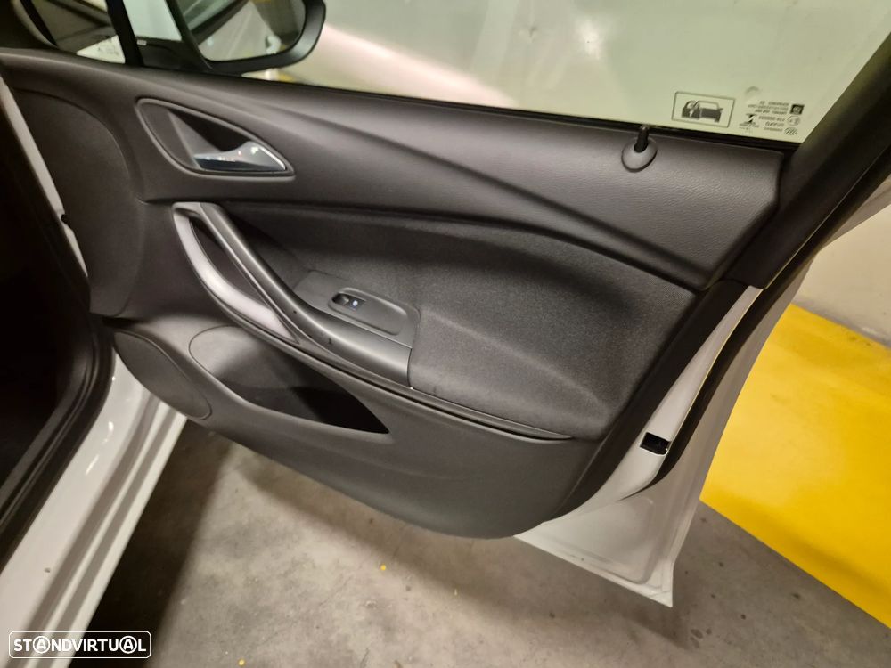 Opel Astra 1.0 Turbo S&S Dynamic - 35