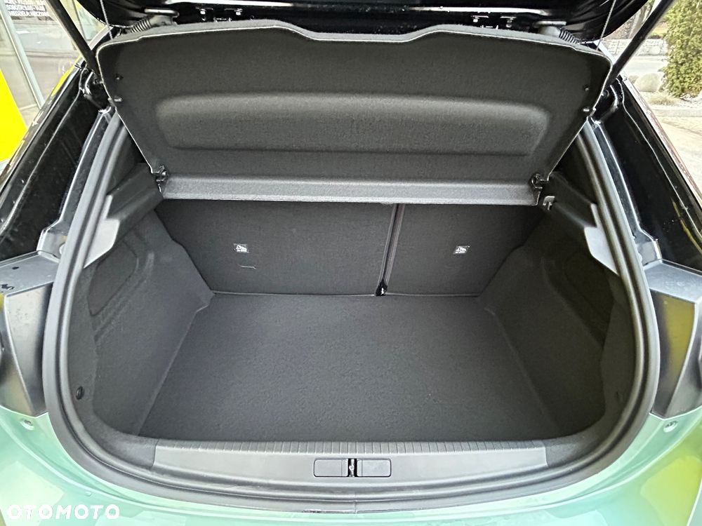 Opel Corsa 1.2 T mHEV Yes 2025 eDCT - 10