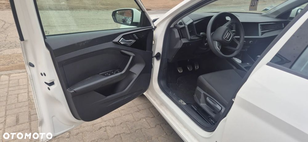 Audi A1 Sportback 25 TFSI - 12
