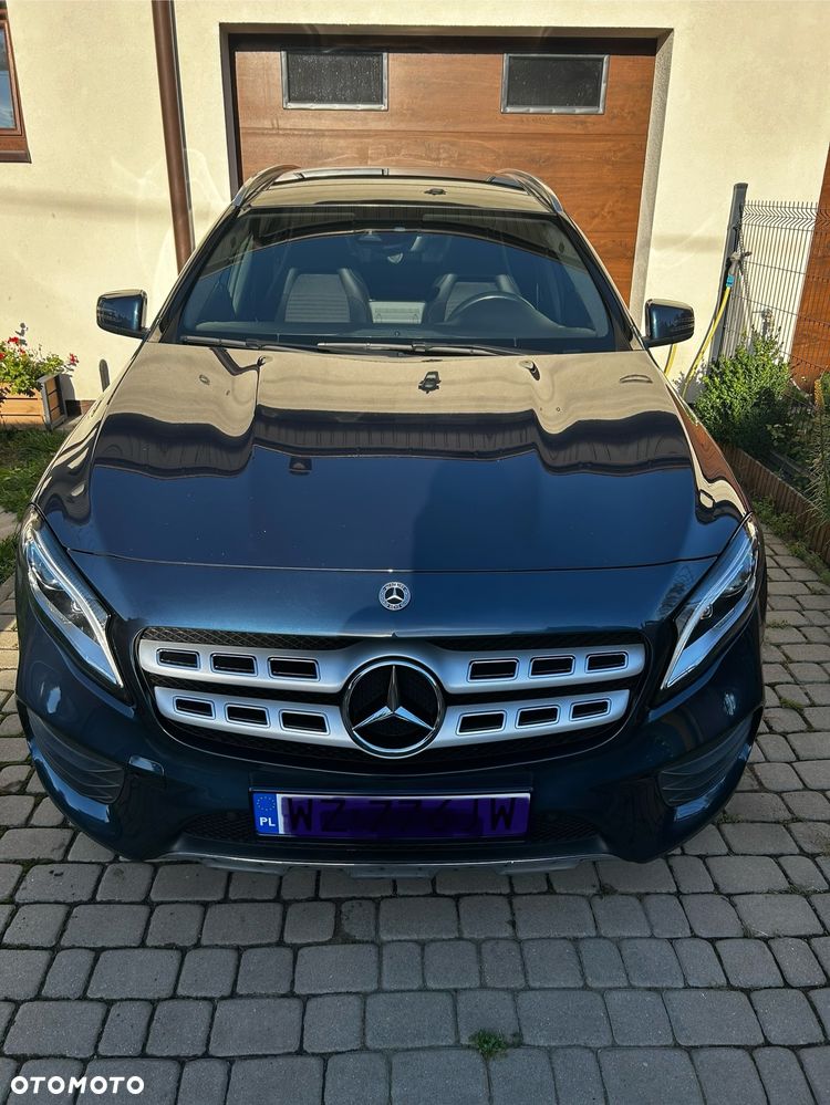 Mercedes-Benz GLA 200 7G-DCT AMG Line - 22