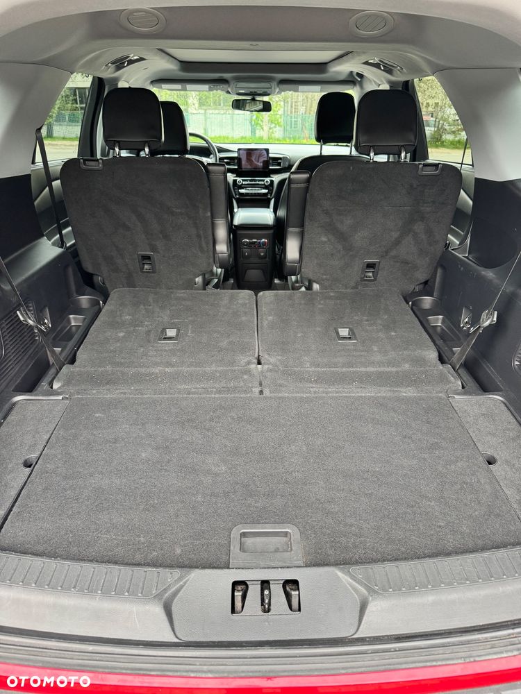 Ford Explorer - 10