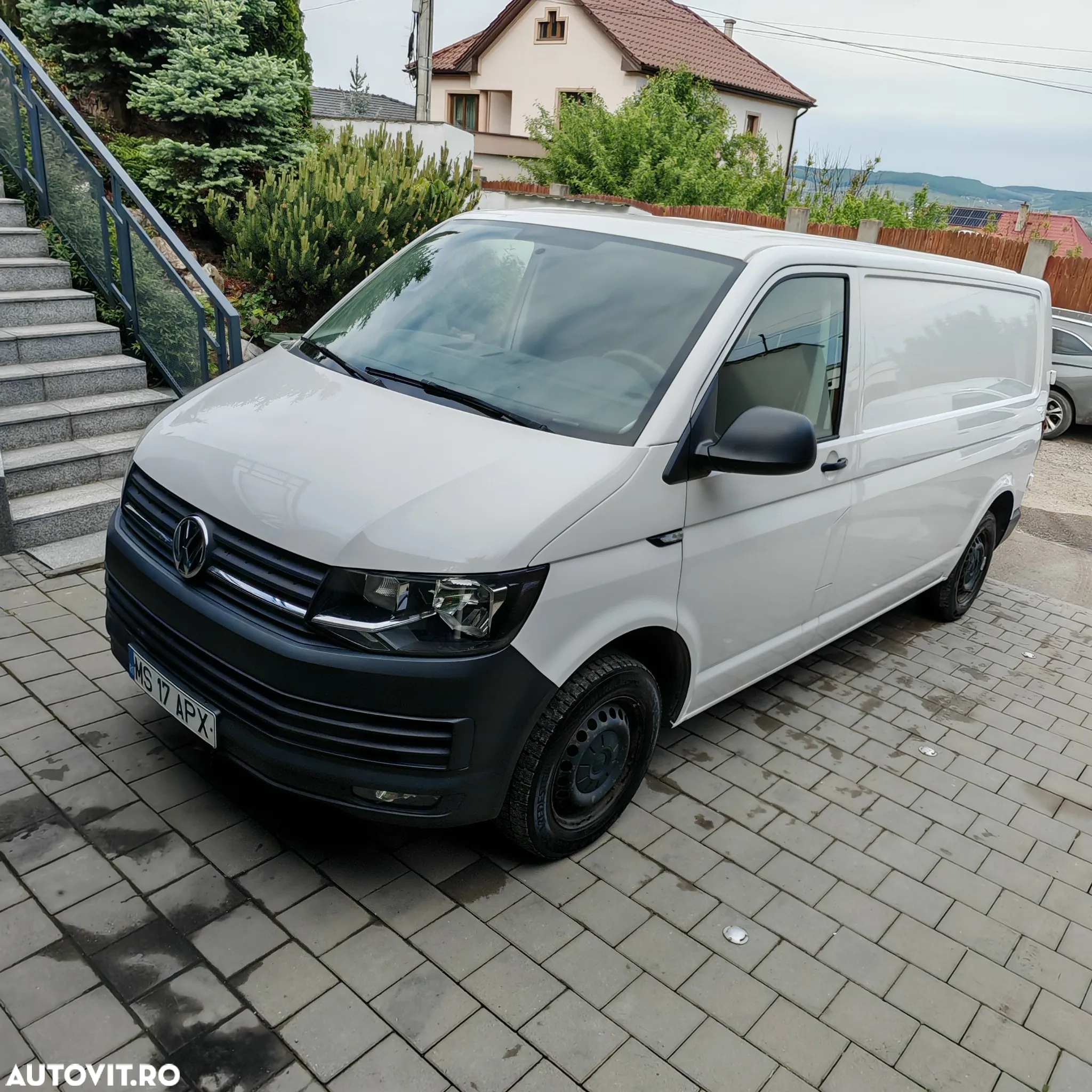 Volkswagen Transporter - 13