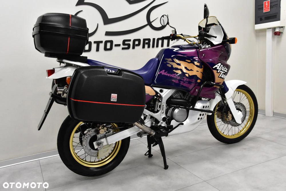 Honda XRV - 5