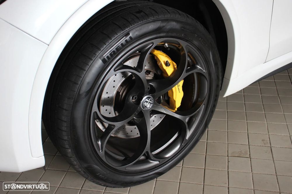 Alfa Romeo Stelvio 2.9 T Quadrifoglio AT8 Q4 - 28