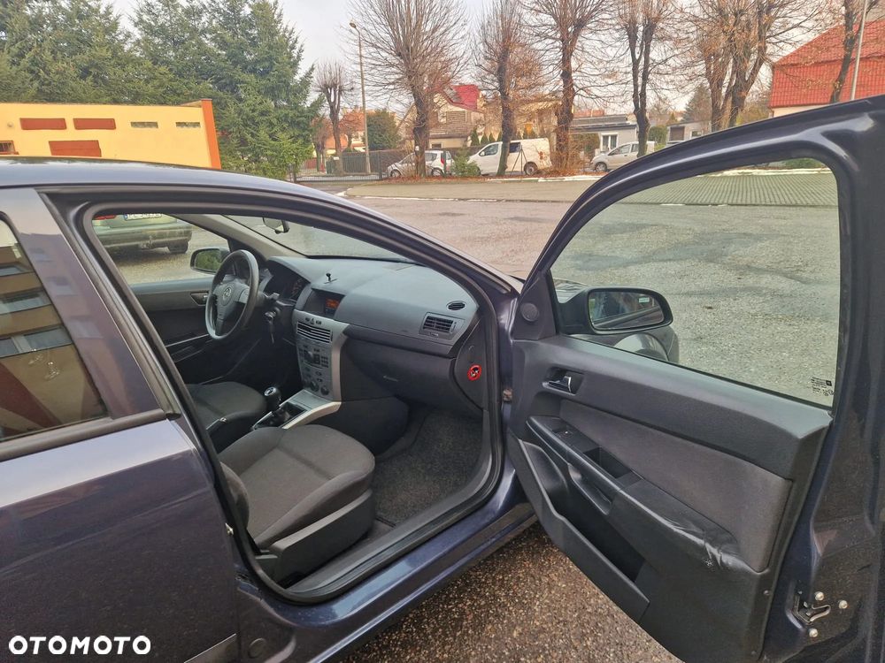 Opel Astra 1.4 Selection - 15