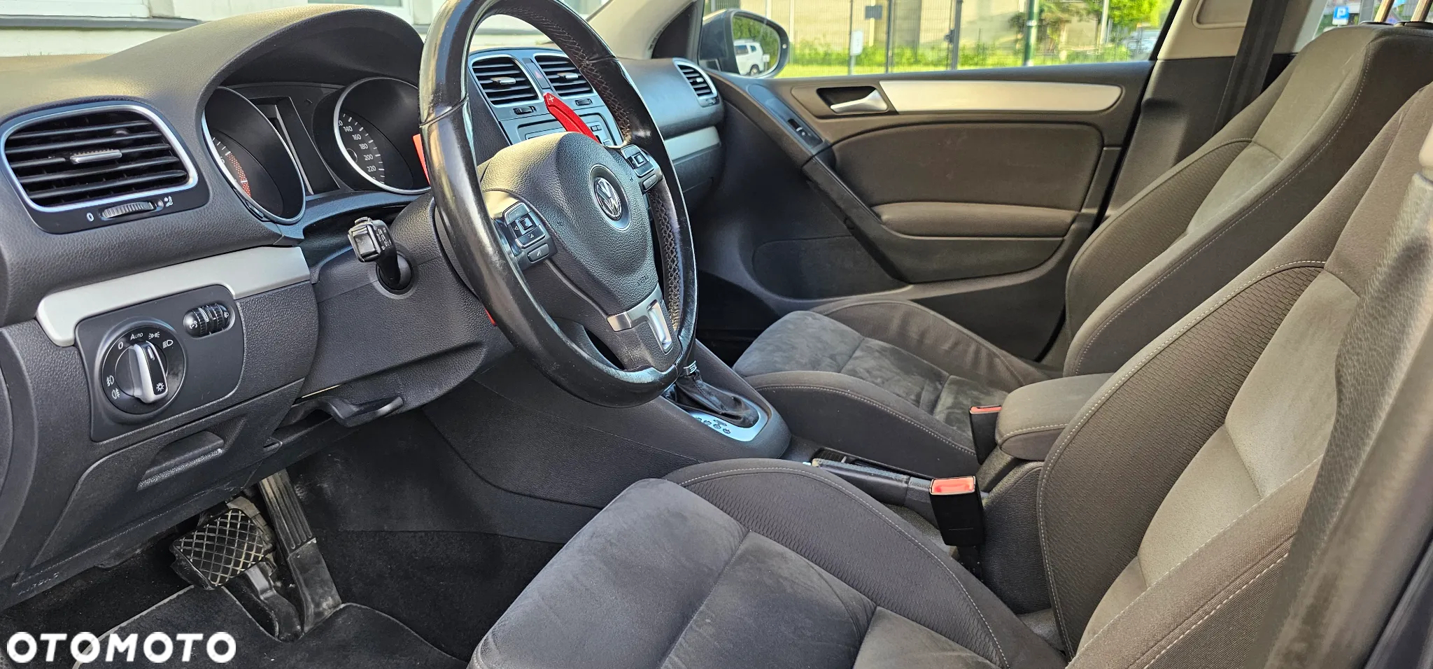 Volkswagen Golf 1.4 TSI DSG Highline - 11