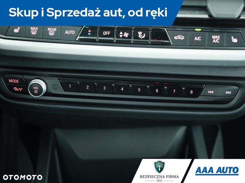 BMW Seria 1 - 15