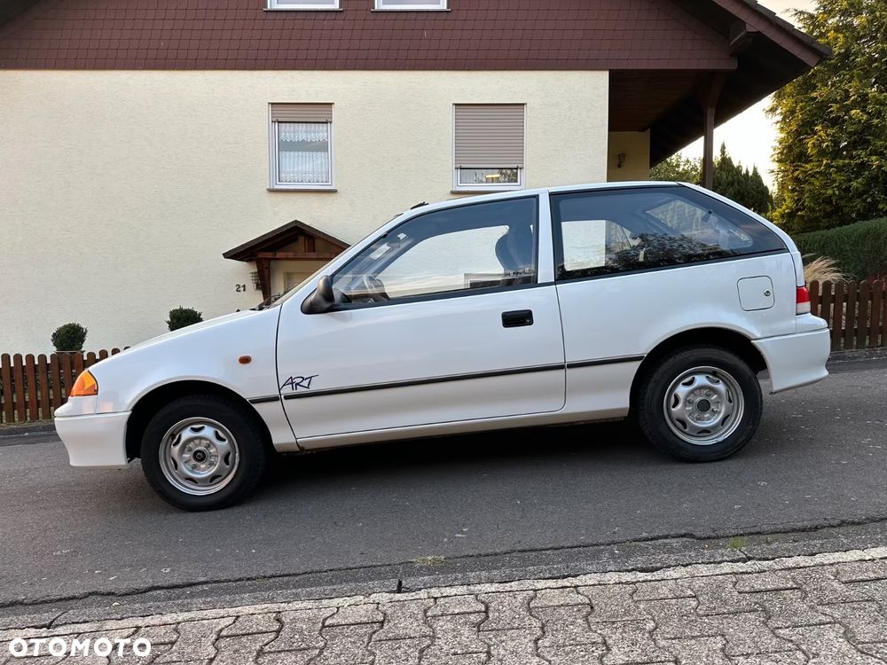 Suzuki Swift - 3