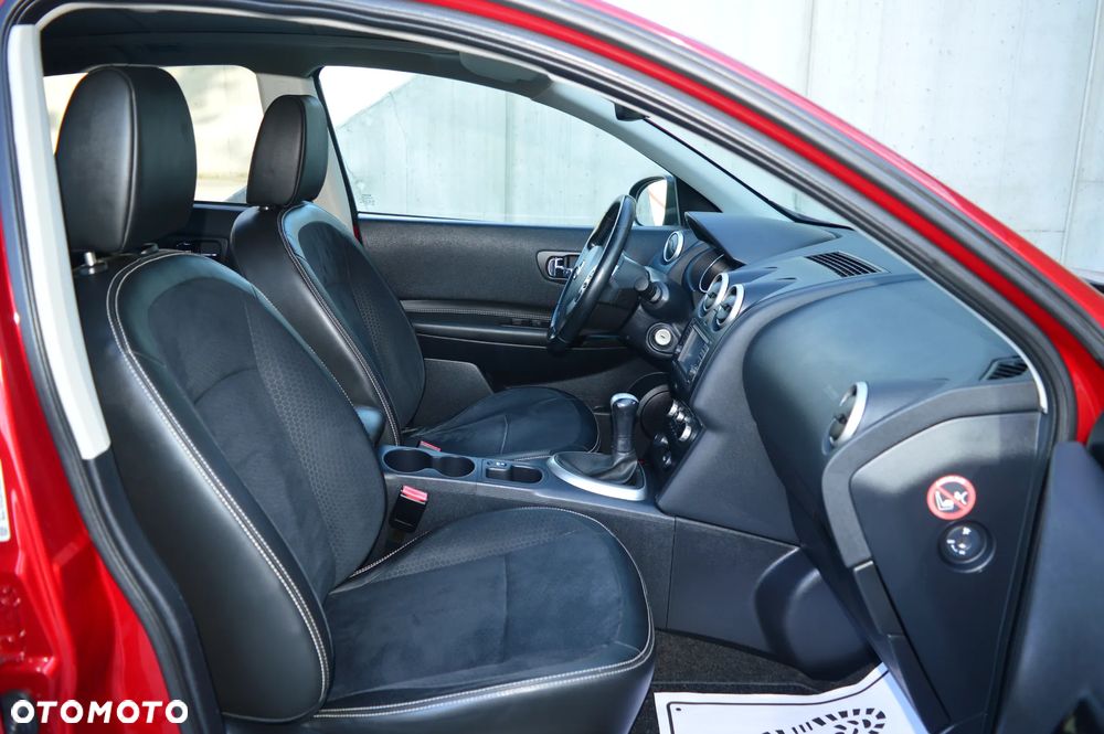 Nissan Qashqai 1.6 visia - 10