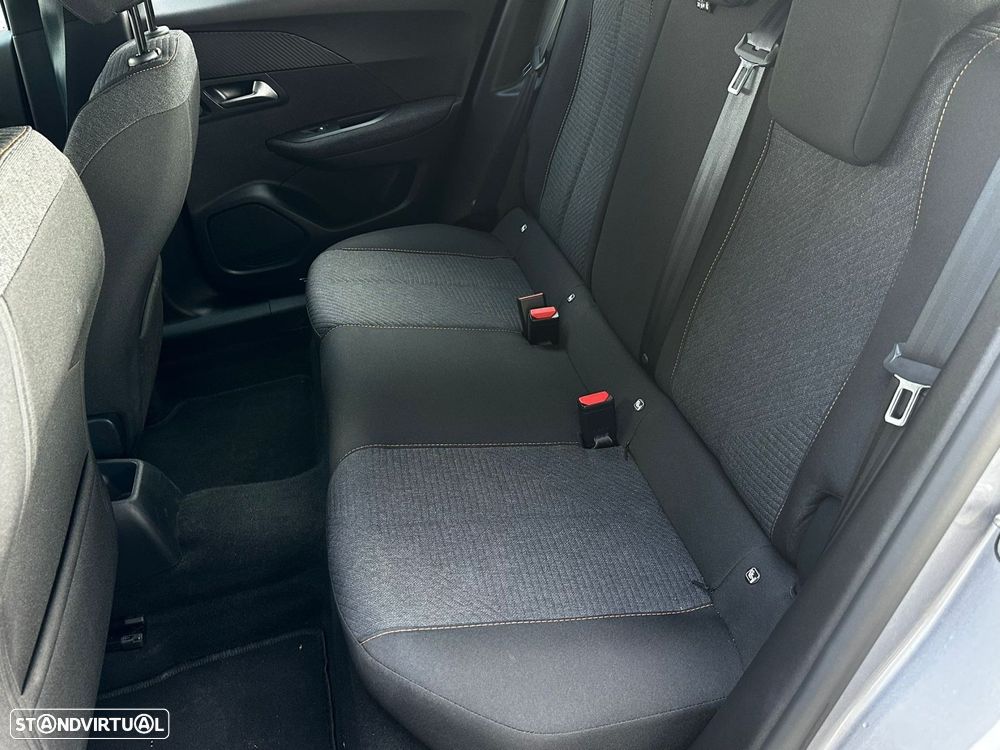 Peugeot 2008 1.2 Style - 8