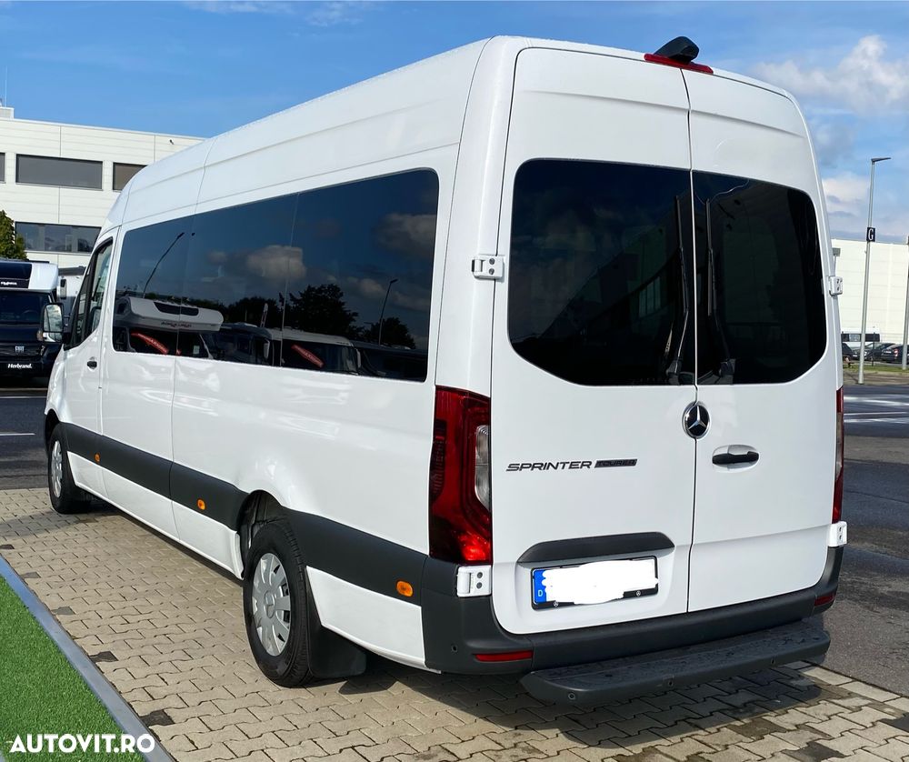Mercedes-Benz Sprinter - 10