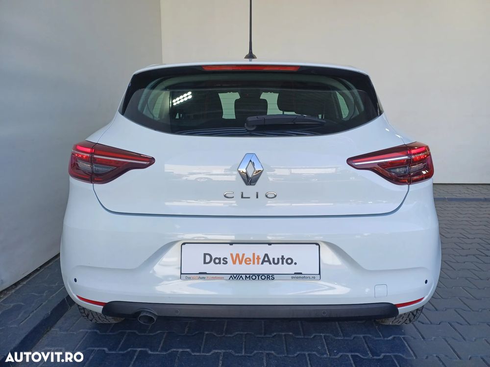 Renault Clio - 21