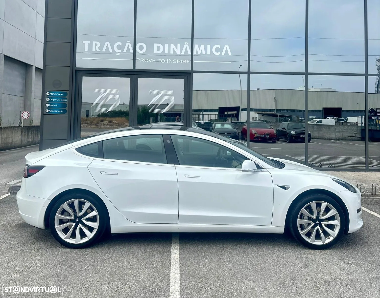 Tesla Model 3 Standard Range Plus RWD - 8