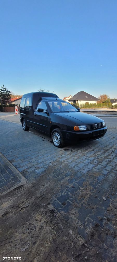 Volkswagen Caddy - 3