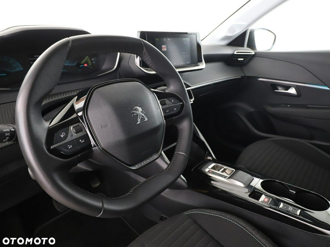 Peugeot 208 - 14