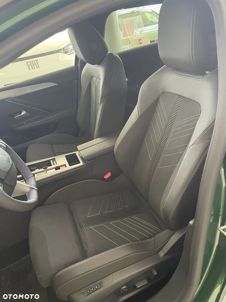 Opel Astra 1.2 T mHEV Ultimate S&S eDTC - 9