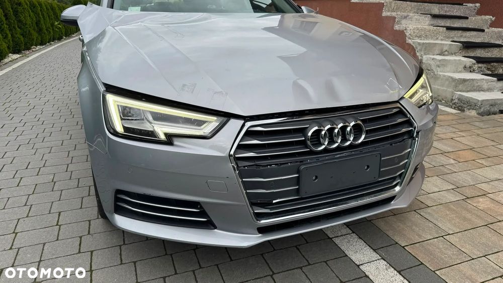 Audi A4 Avant 2.0 TDI Design - 17