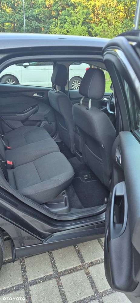 Ford Focus 1.0 EcoBoost Trend - 10