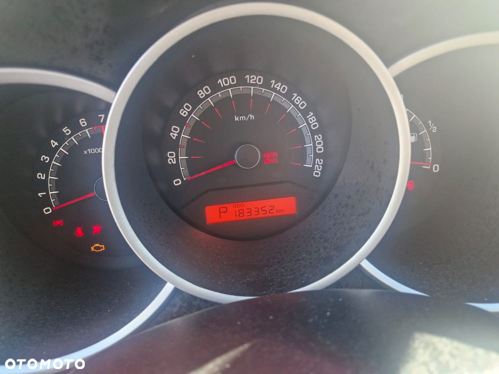 Kia Venga 1.6 CVVT Automatik Vision - 10