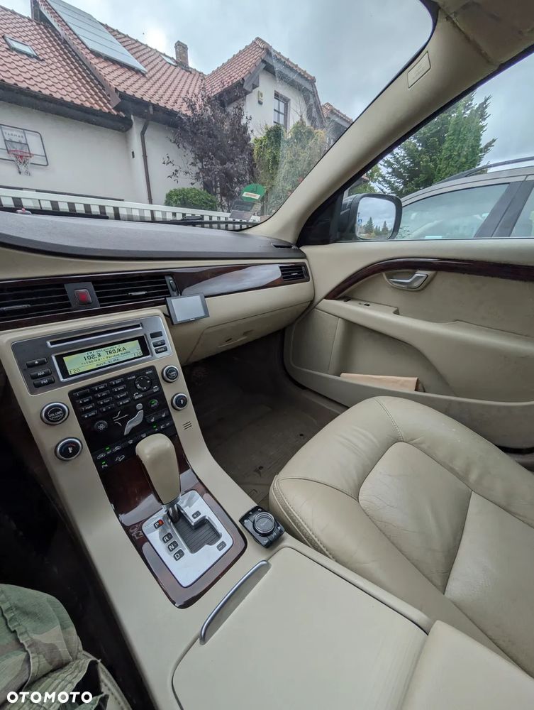 Volvo XC 70 - 2