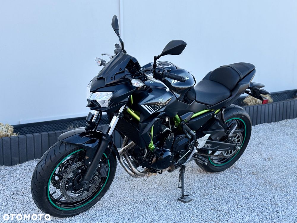 Kawasaki Z 650 - 5