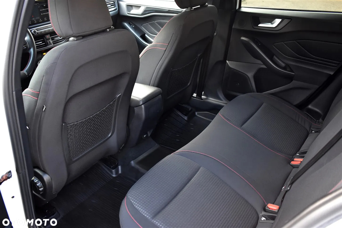 Ford Focus 2.0 EcoBlue ST-Line X - 16