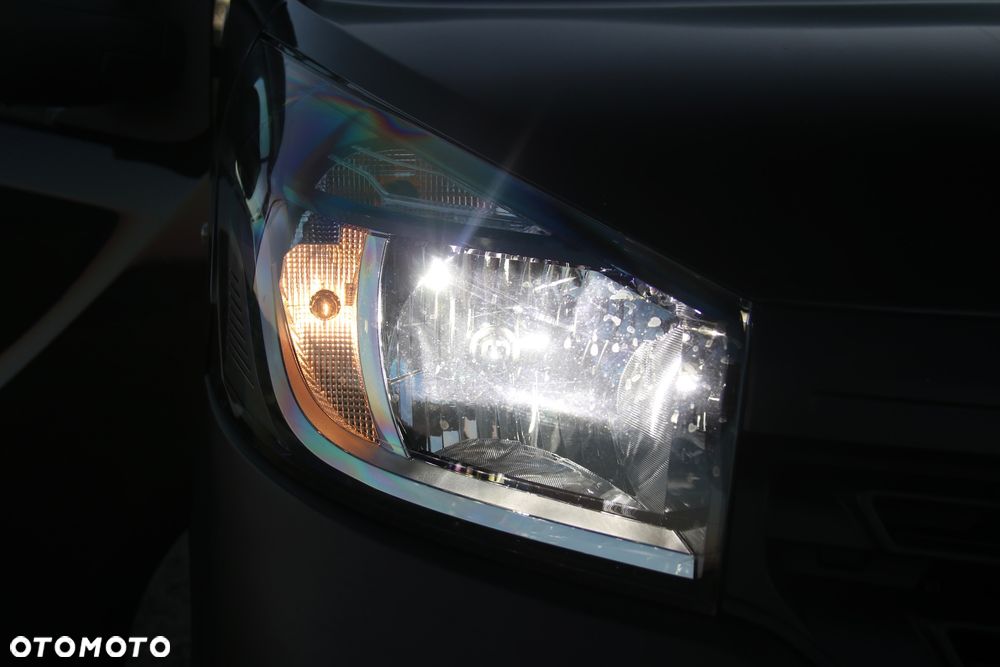 Renault Trafic - 16