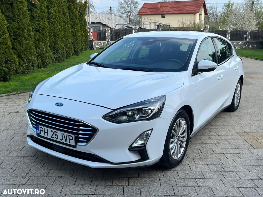 Ford Focus 1.5 EcoBlue Titanium Business - 1