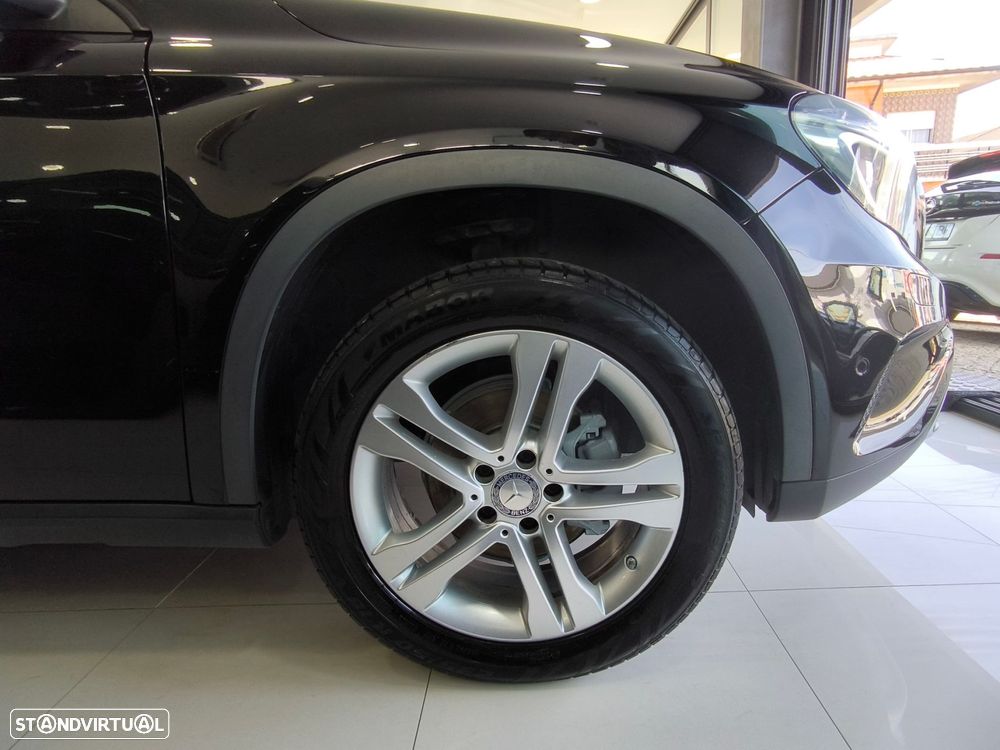 Mercedes-Benz GLA 180 d Urban - 8