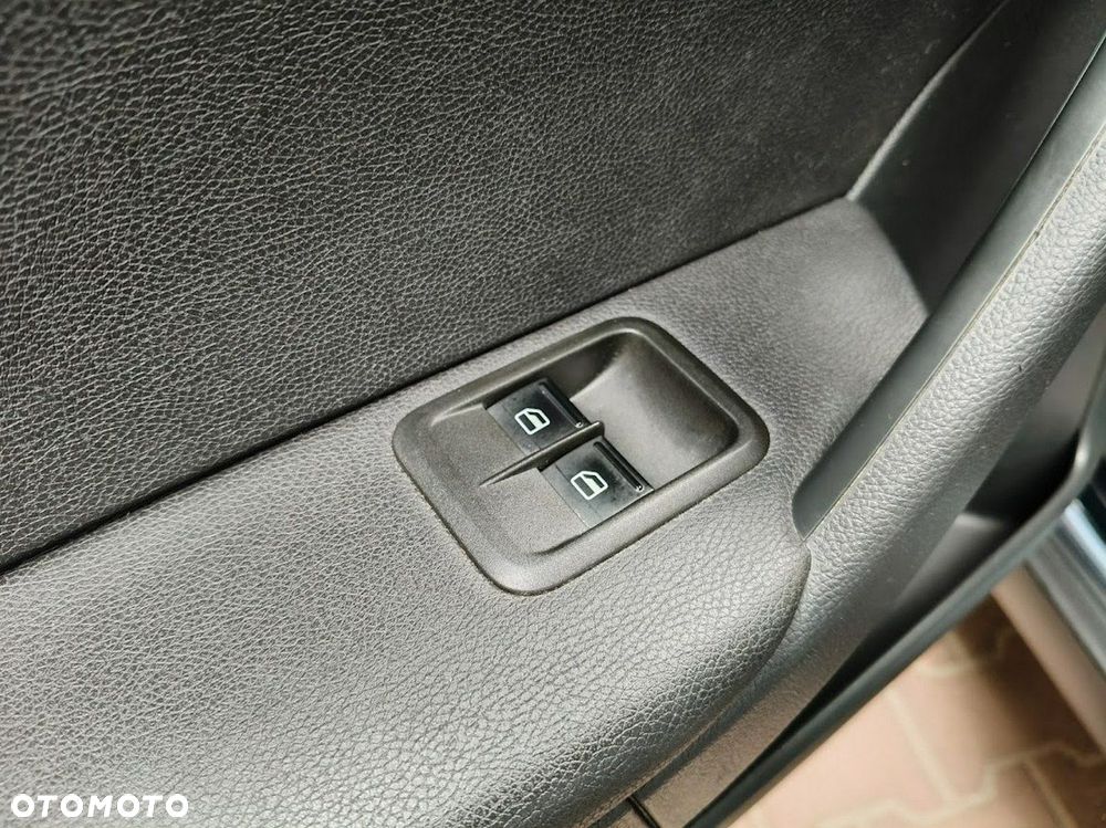 Skoda Yeti 1.4 TSI Ambition PLUS EDITION - 17