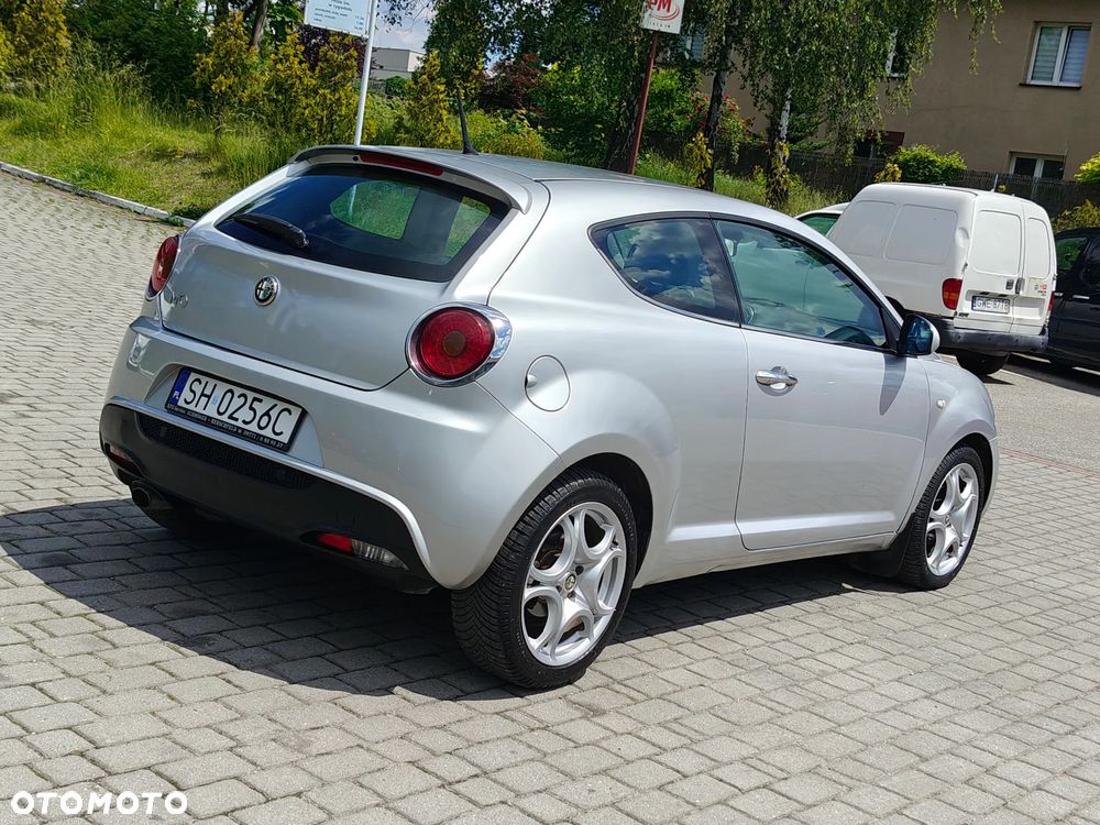 Alfa Romeo Mito 1.4 16V - 12