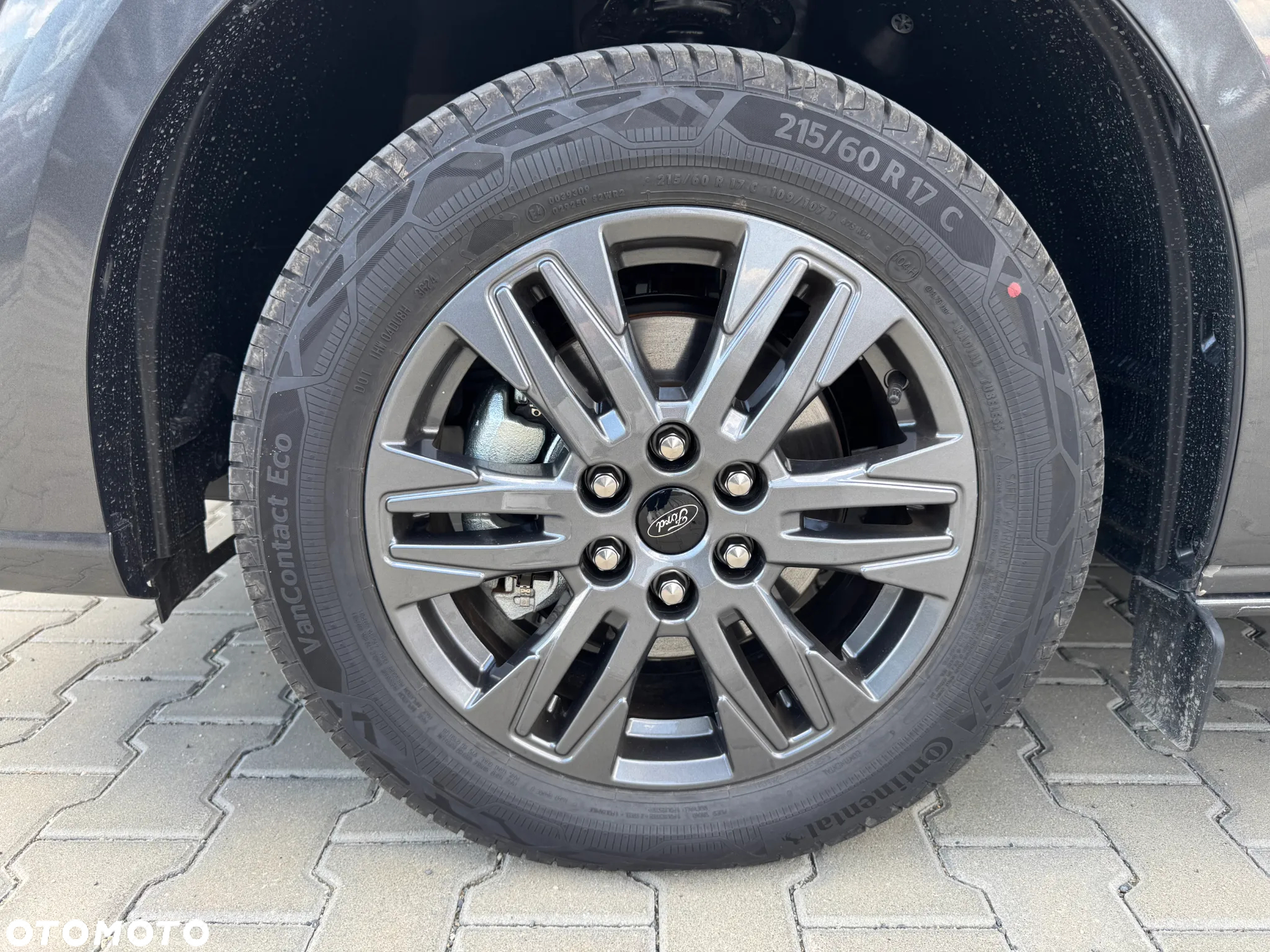 Ford Tourneo Custom 2.0 EcoBlue L2 Titanium SelectShift - 30