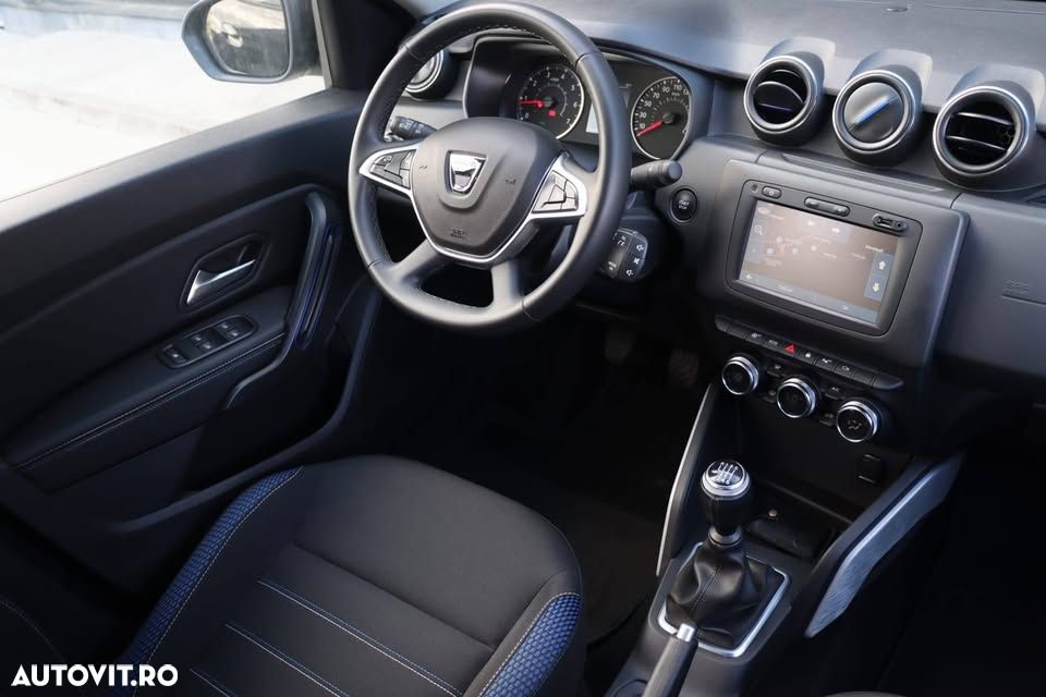 Dacia Duster TCe 150 2WD GPF Celebration - 12