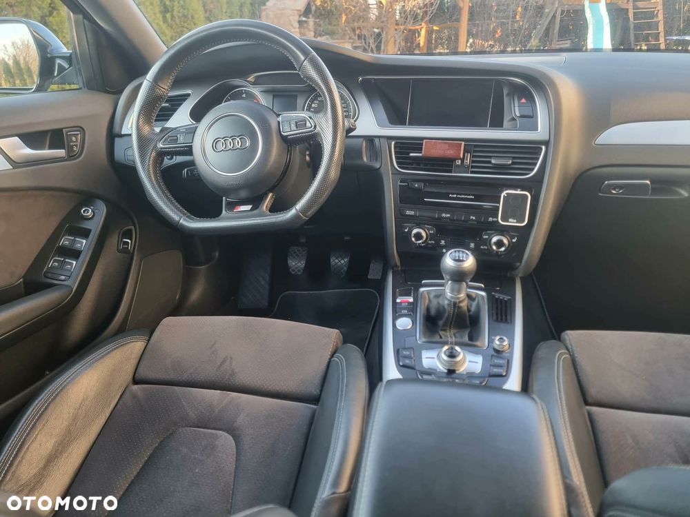 Audi A4 Avant 2.0 TDI DPF S line Sportpaket - 13