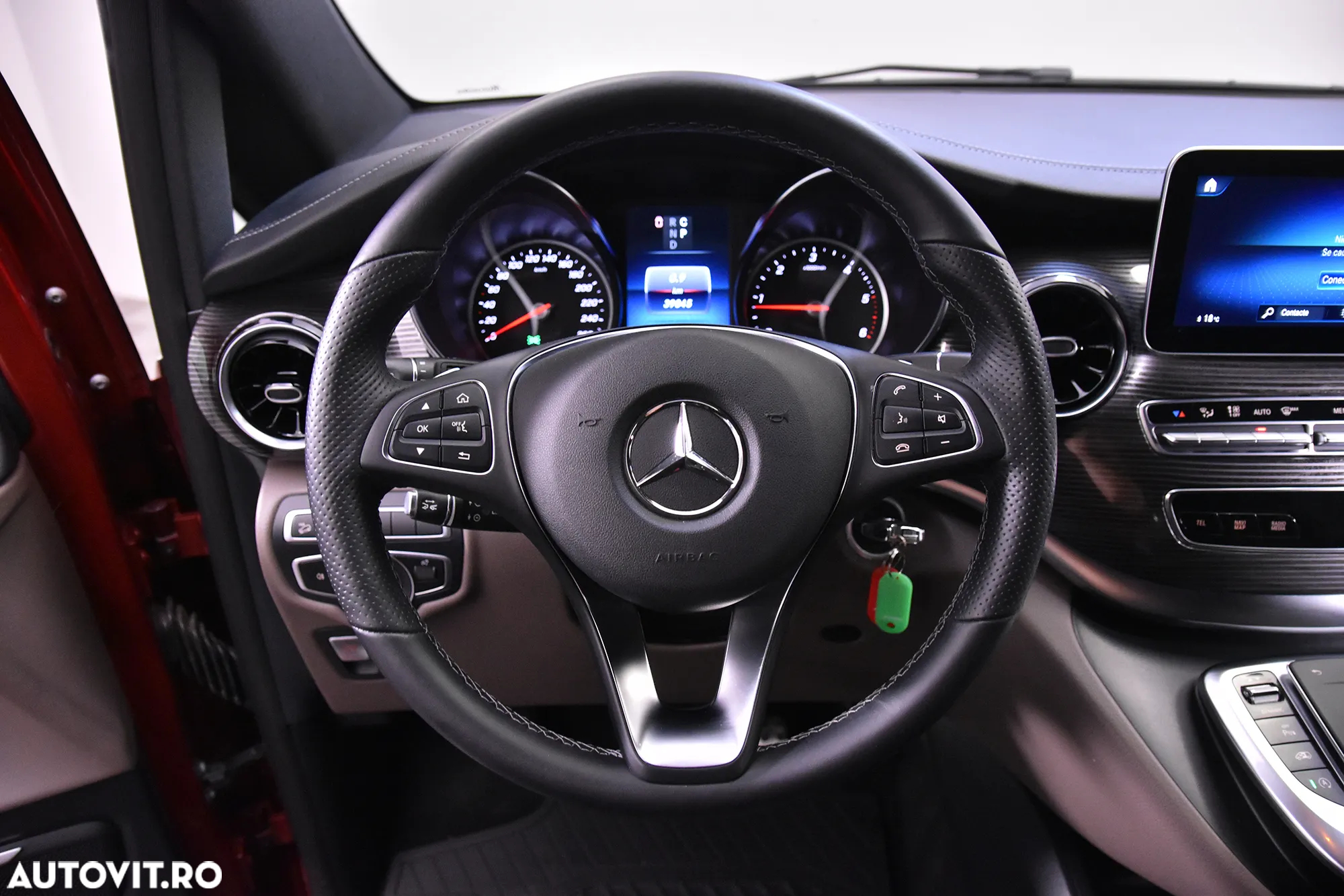 Mercedes-Benz V - 18