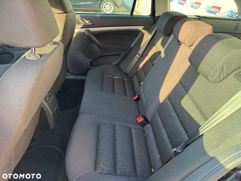 Skoda Octavia 1.4 TSI FAMILY Green tec - 16