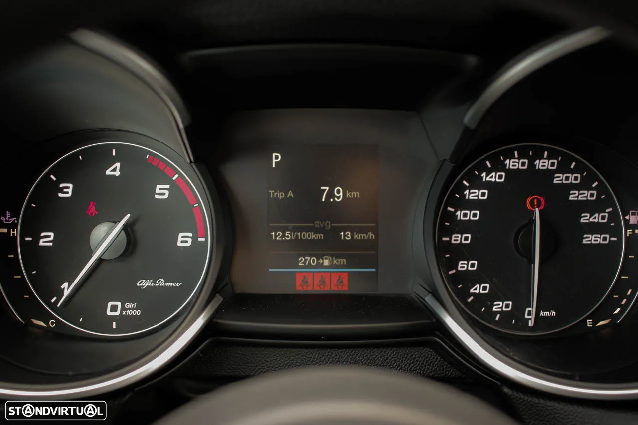 Alfa Romeo Stelvio 2.2 D Super AT8 - 14