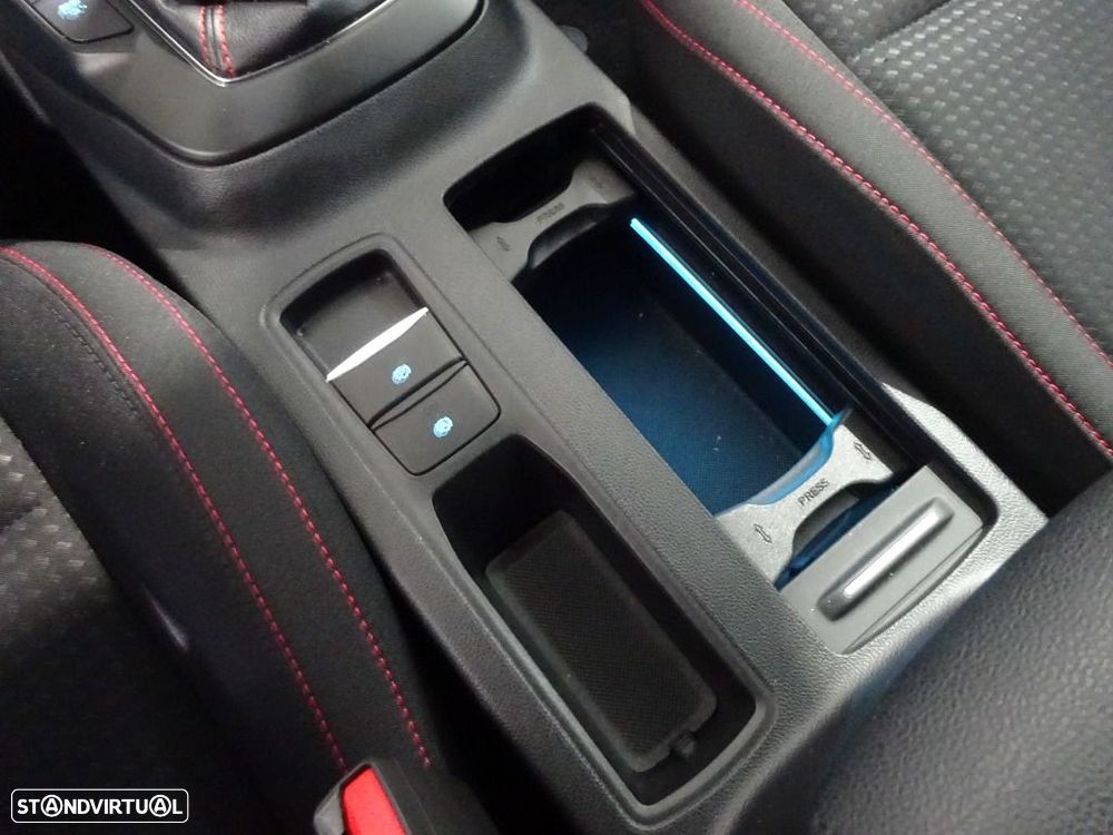 Ford Focus 1.5 TDCi ECOBlue Titanium - 29