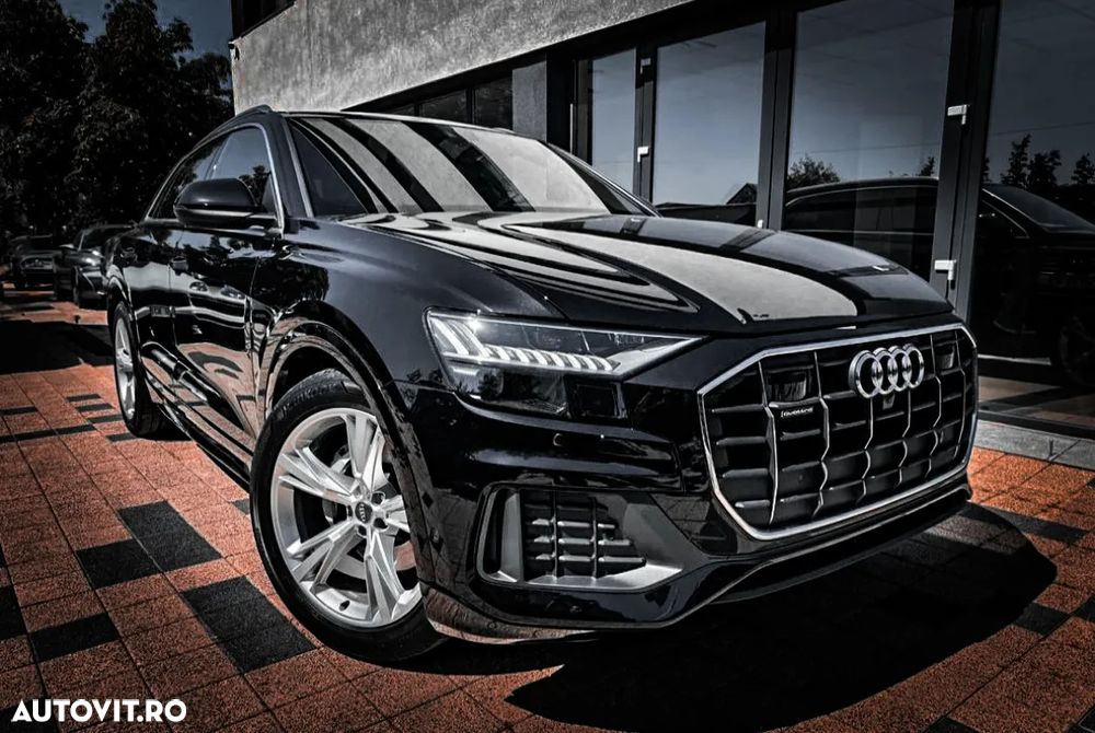 Audi Q8 - 5