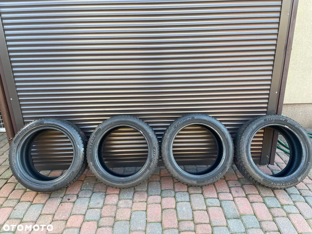 austone Komplet opon opony całoroczne 215/50r17 2024 rok jak nowe wielosezonowe