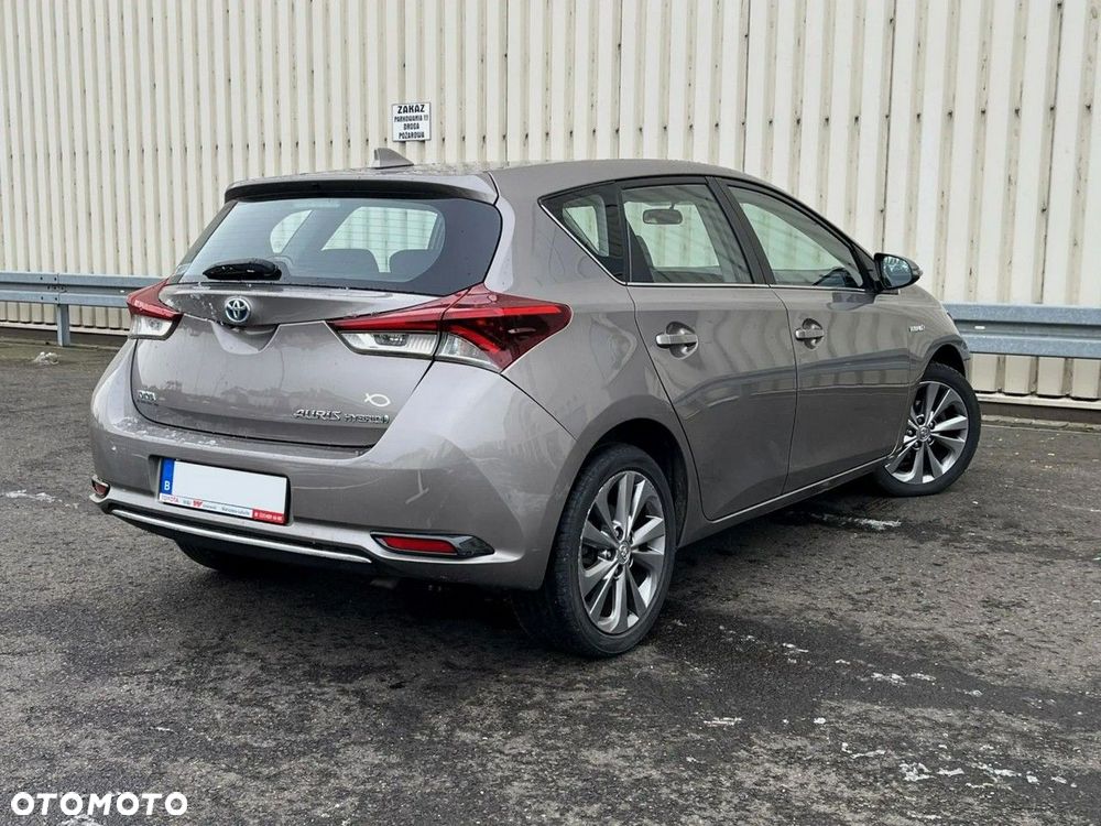Toyota Auris - 9