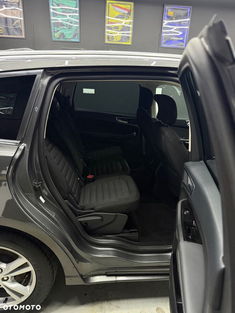 Ford S-Max 2.0 EcoBlue Titanium - 19