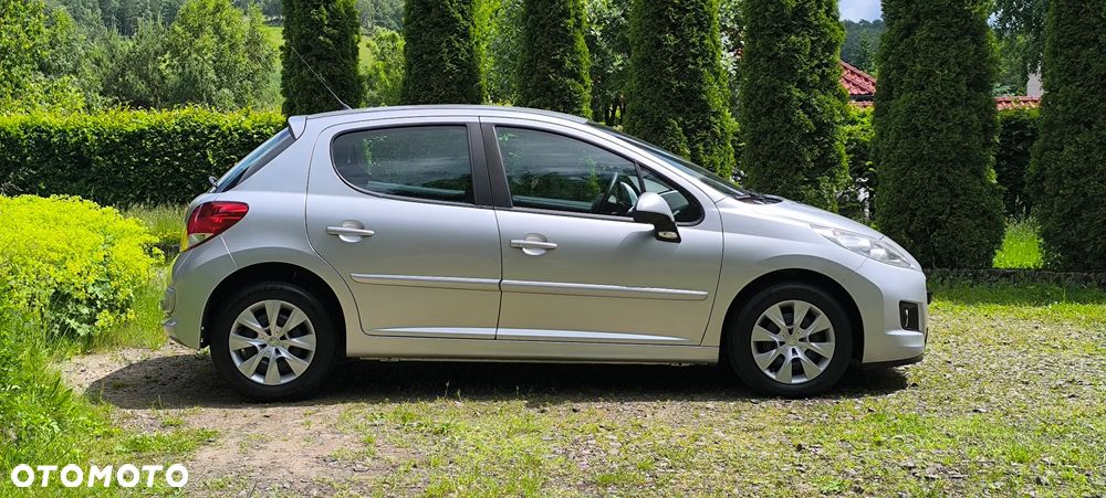 Peugeot 207 1.4 16V Trendy nICE - 22
