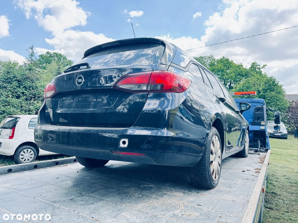 Opel Astra 1.6 CDTI Enjoy S&S - 4