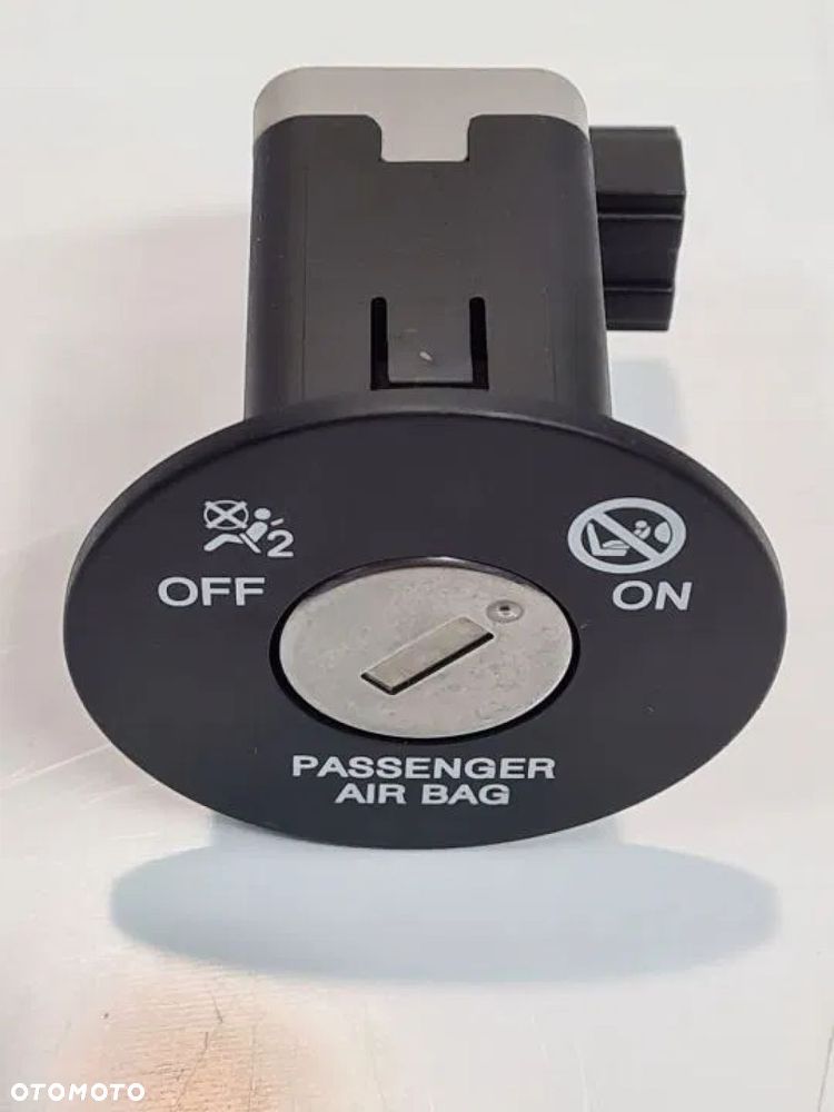 WYŁĄCZNIK PODUSZKI PASAŻERA AIRBAG OPTIMA IV 17r - 1