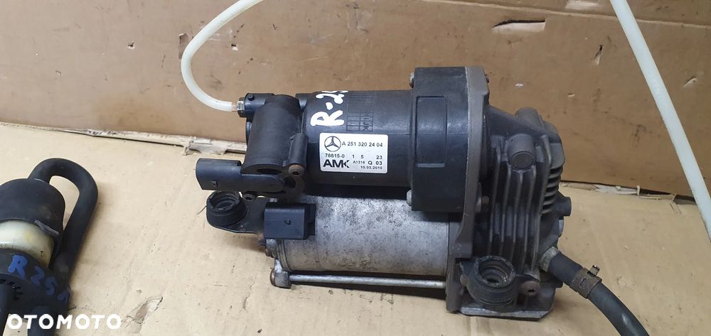 Kompresor zawieszenia AIRMATIC Mercedes R-Klasa W251 A2513202404 - 2