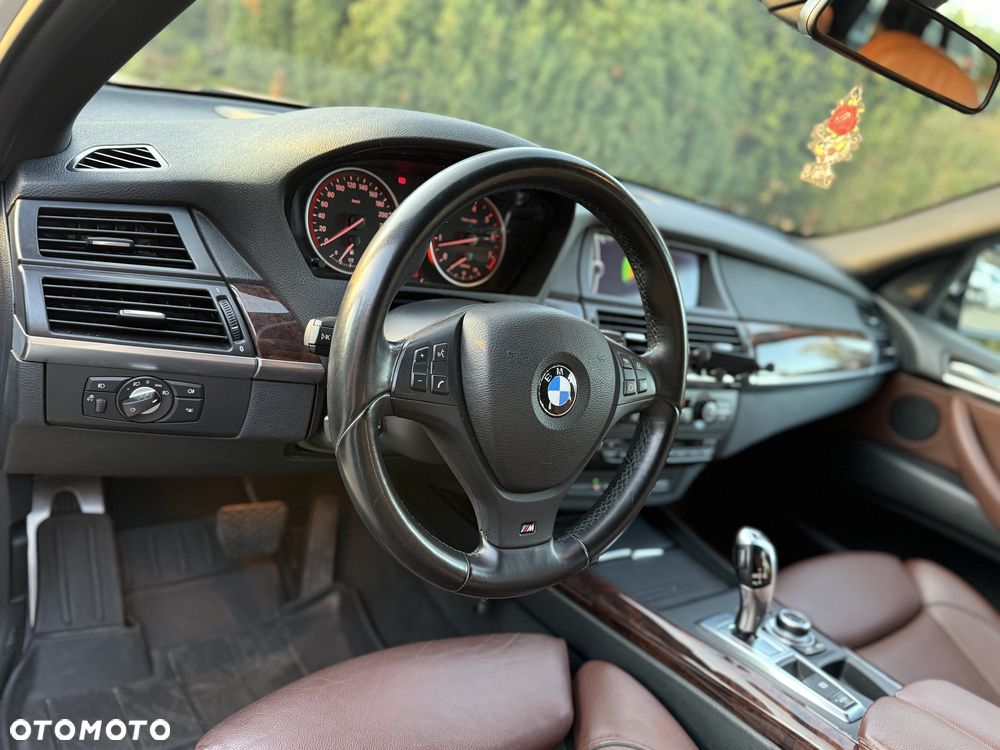 BMW X5 3.5i xDrive - 38